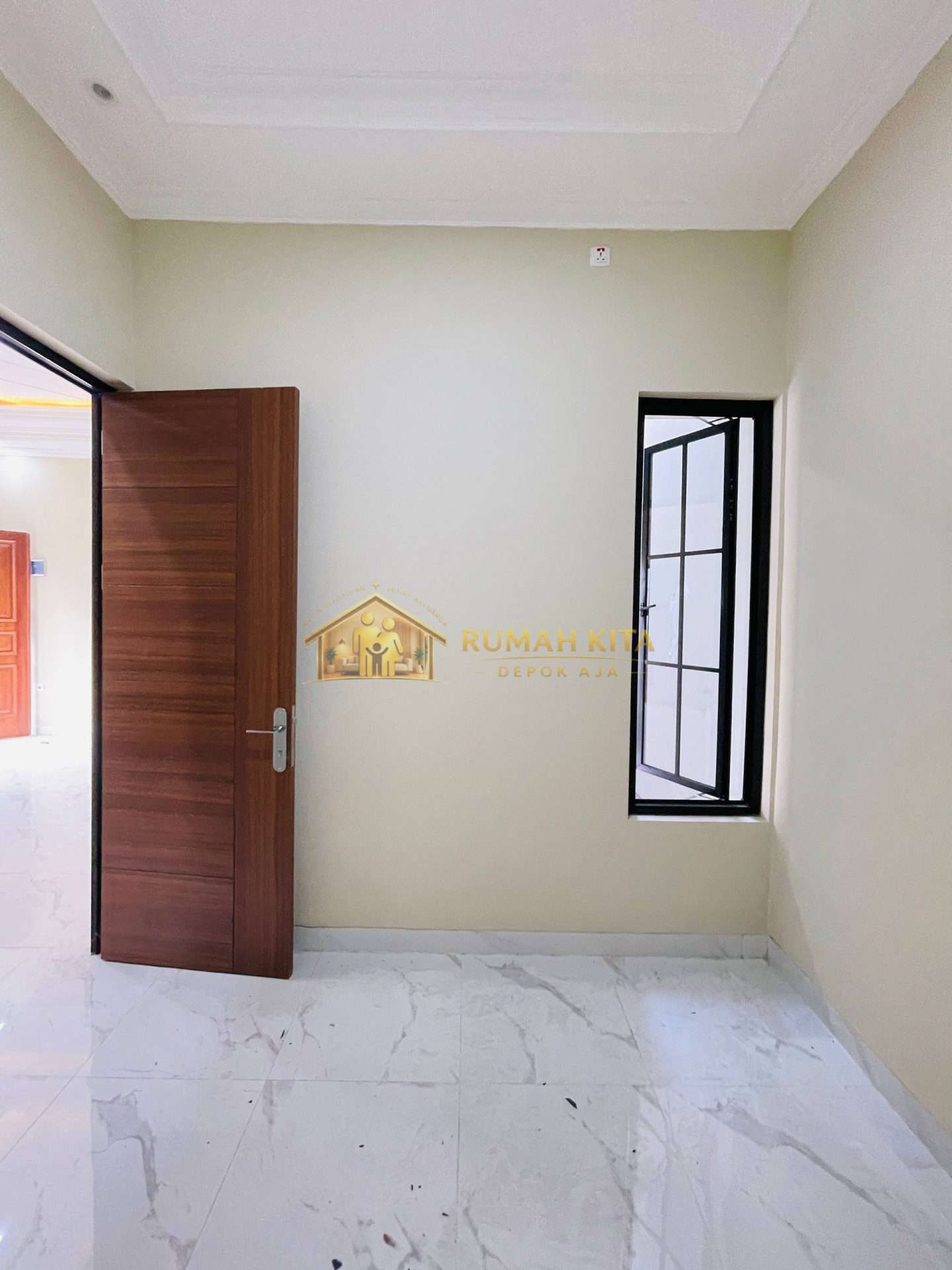 Kamar Tidur Rumah 2 Lantai Belakang RS Citra Medika di Kalimulya Depok