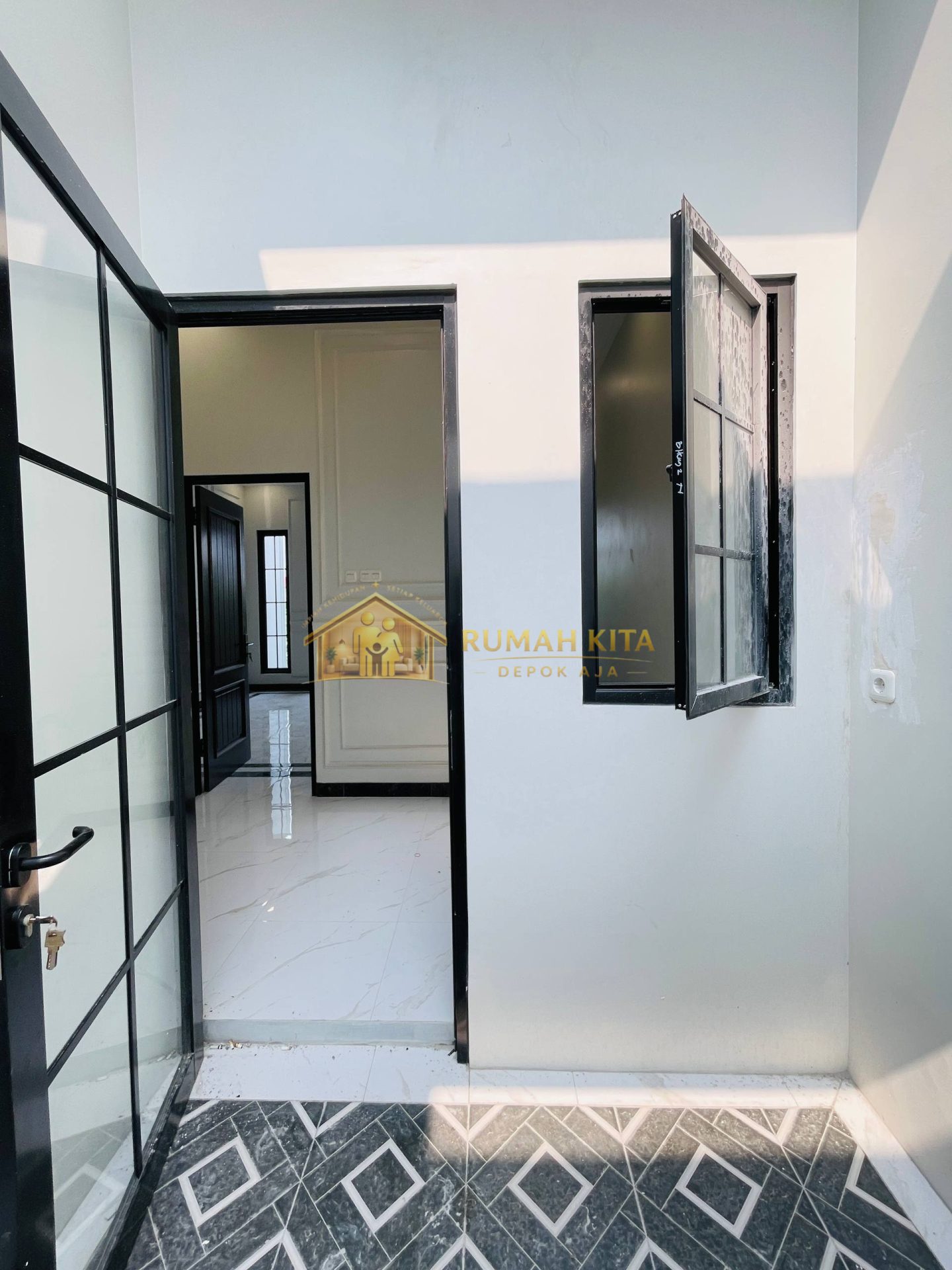 Area Laundry Rumah 2 Lantai Nempel Grand Depok City