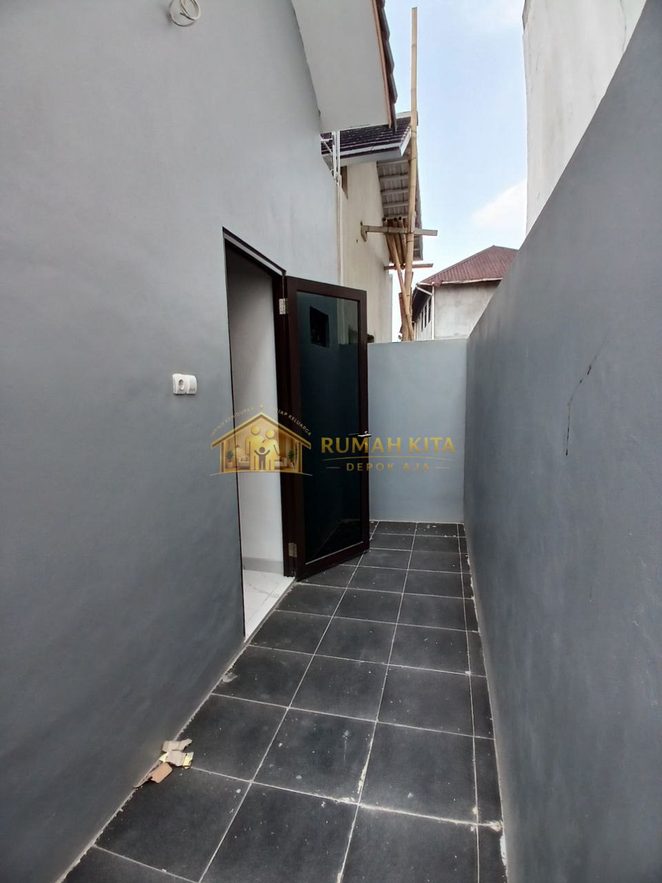 Area Laundry Rumah 2 Lantai di Sawangan Depok