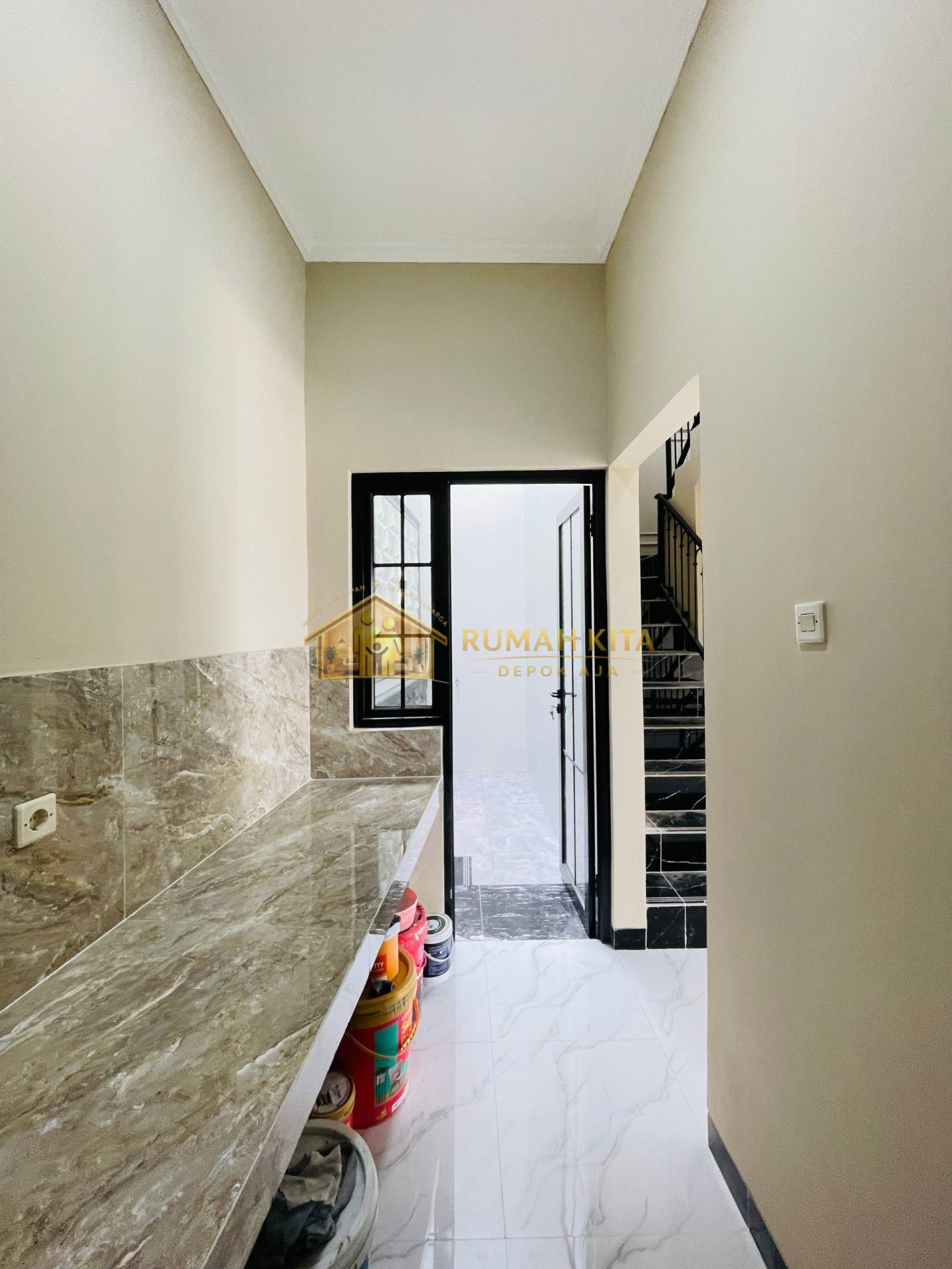 Dapur Rumah 2 Lantai Dekat RS Primaya Cilodong Depok