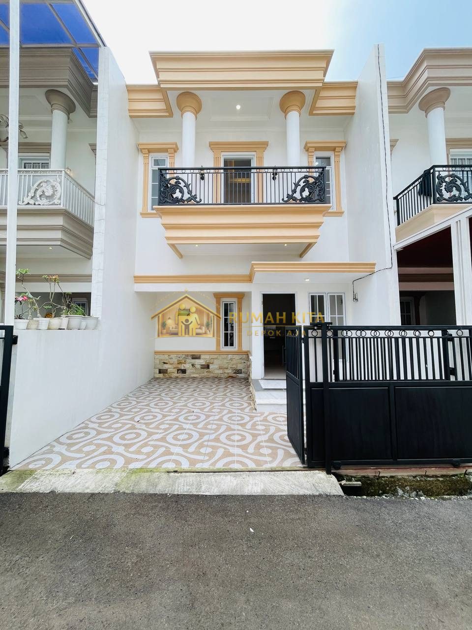 Fasad Rumah di Depok Dekat Kawasan GDC