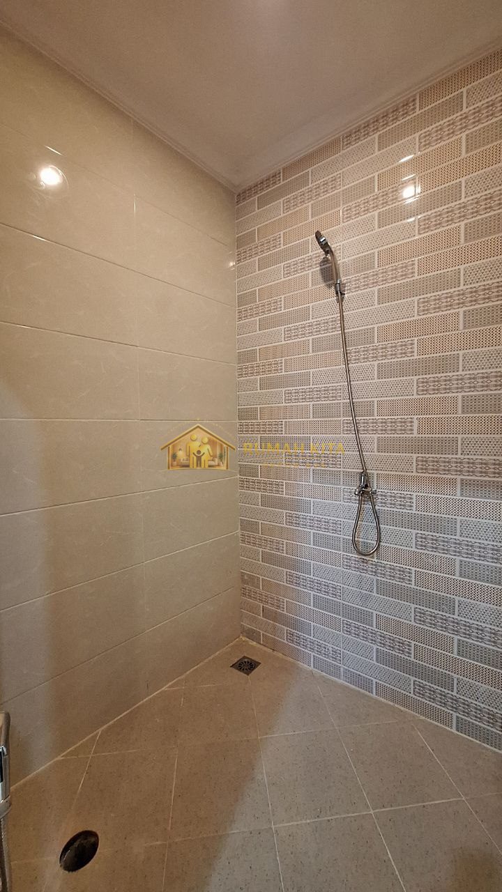 Kamar Mandi Rumah Murah Dekat RS HGA Sukmajaya Depok