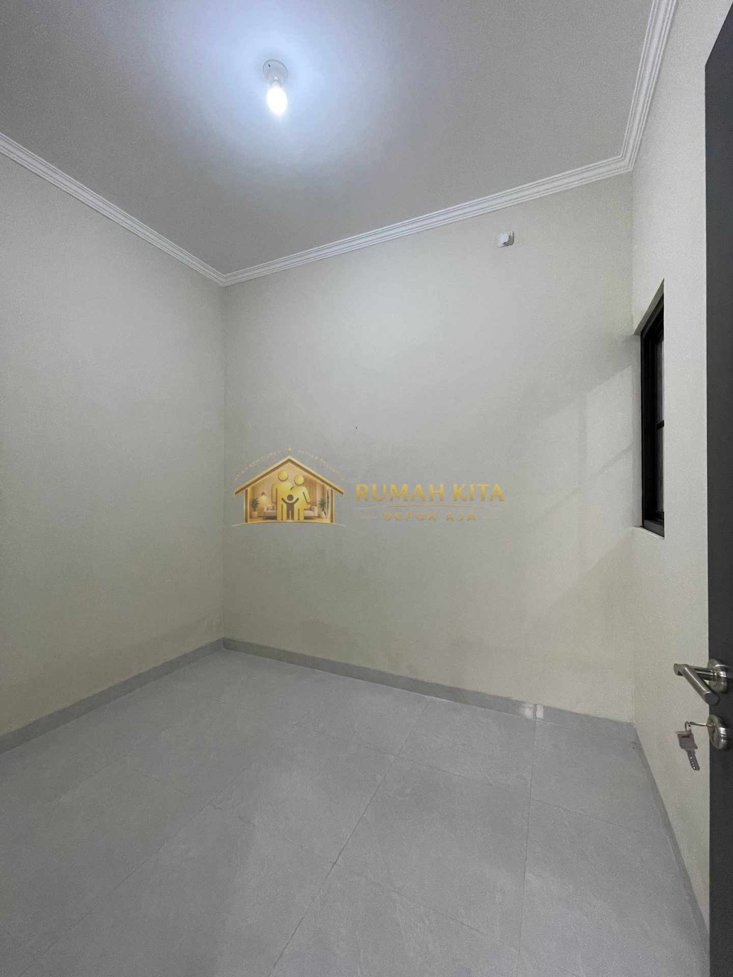 Kamar Tidur Rumah Klasik Dekat Stasiun Citayam di Sawangan Depok