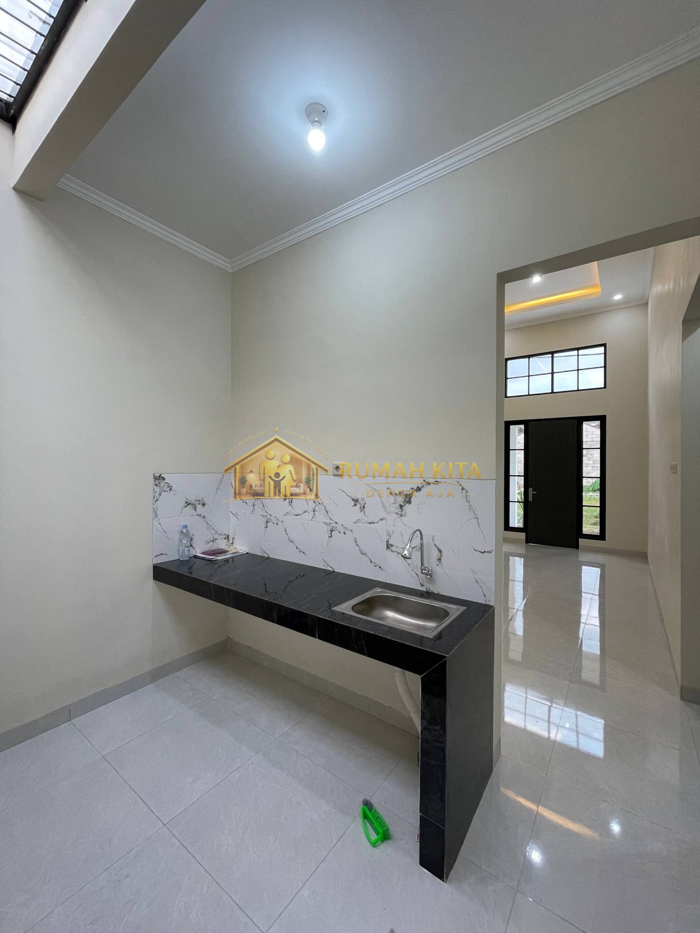 Dapur Rumah Klasik Dekat Stasiun Citayam di Sawangan Depok
