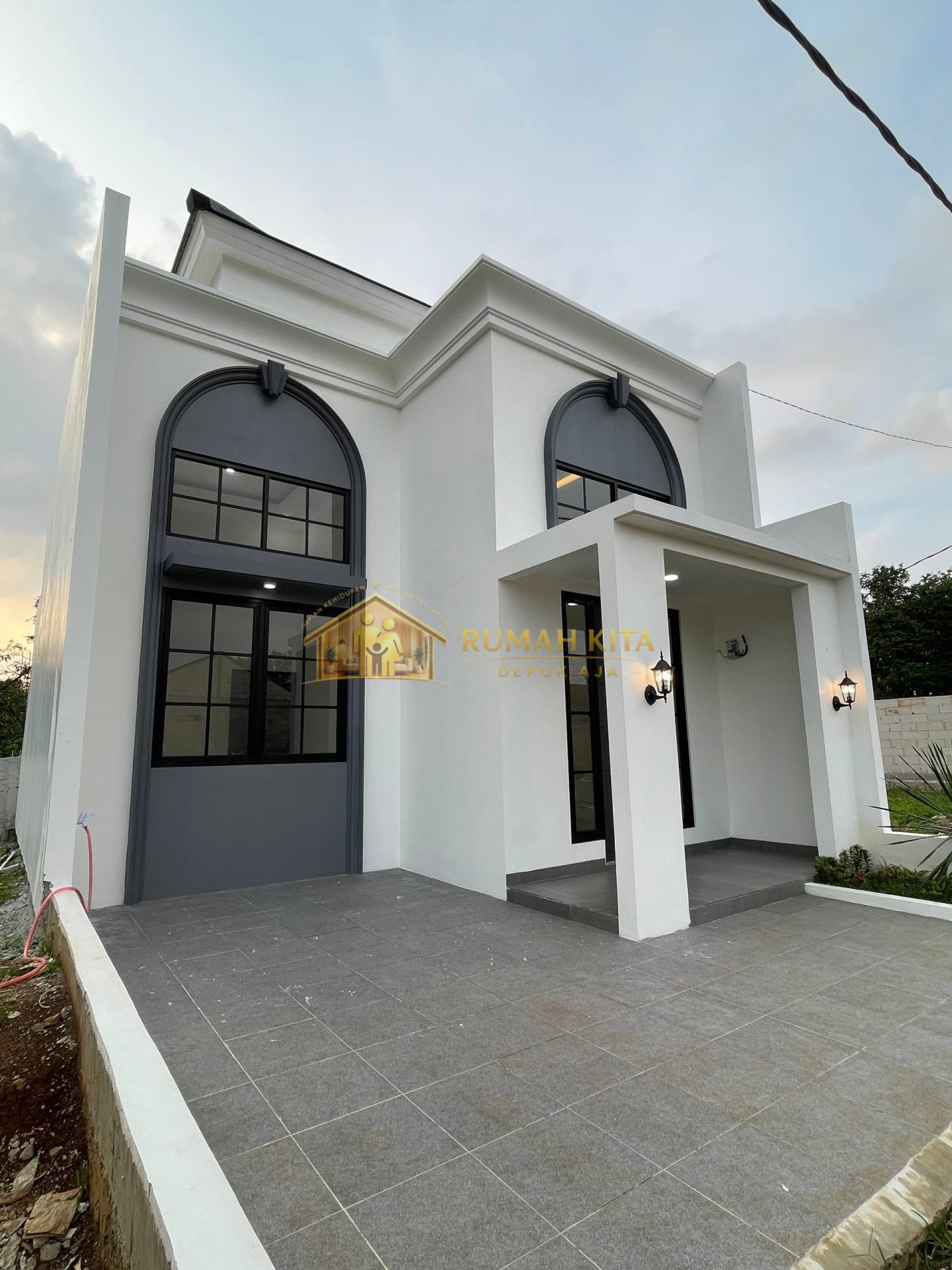 Rumah Klasik Dekat Stasiun Citayam di Sawangan Depok