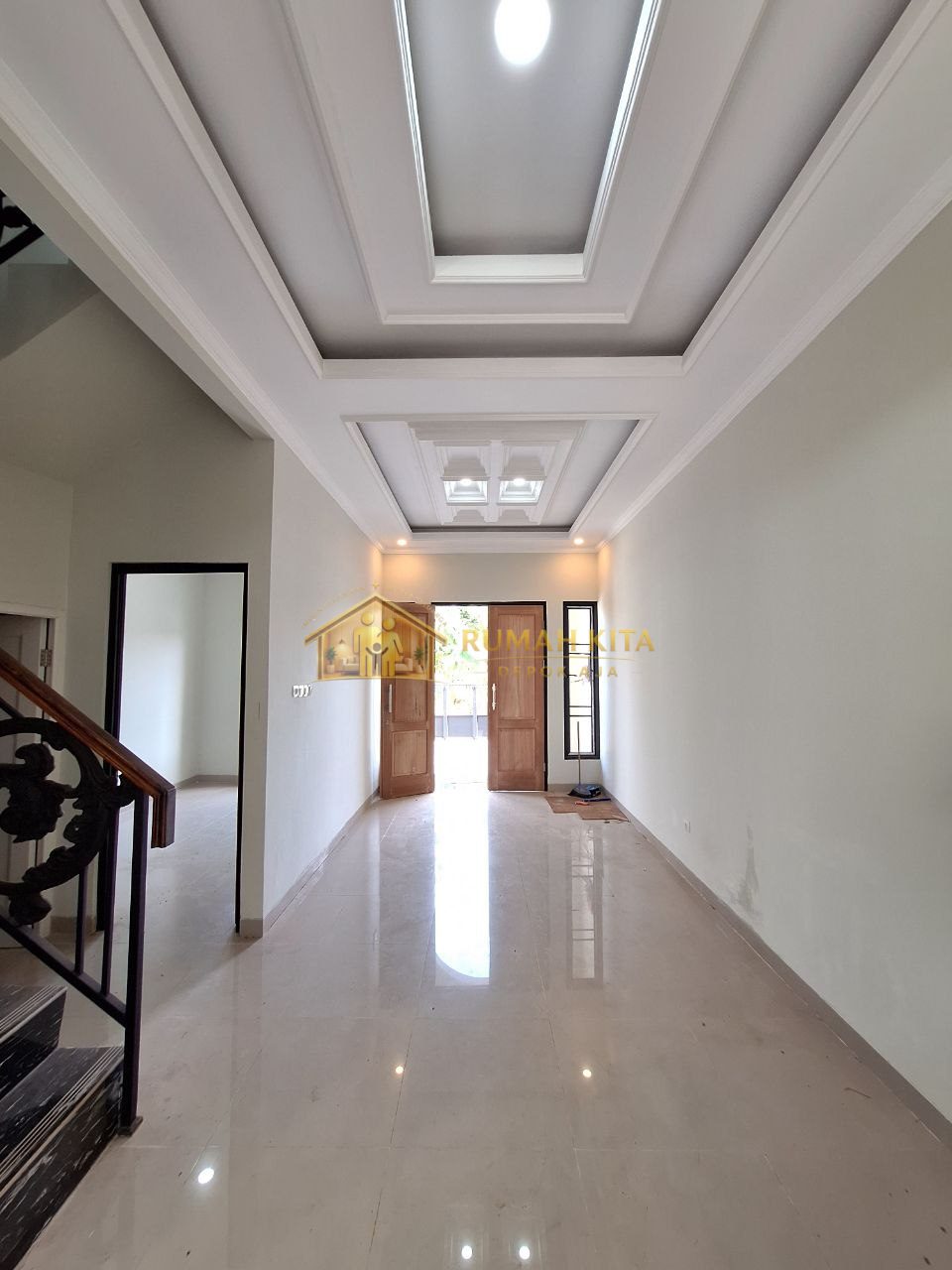 Ruang Tamu Rumah 2 Lantai di Cilodong Depok