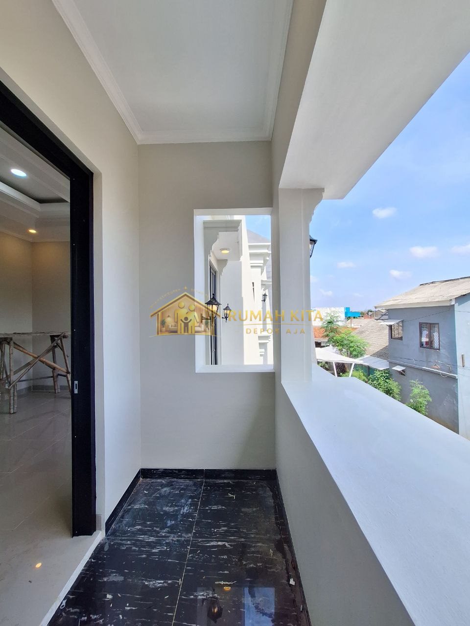 Balkon Rumah 2 Lantai di Cilodong Depok