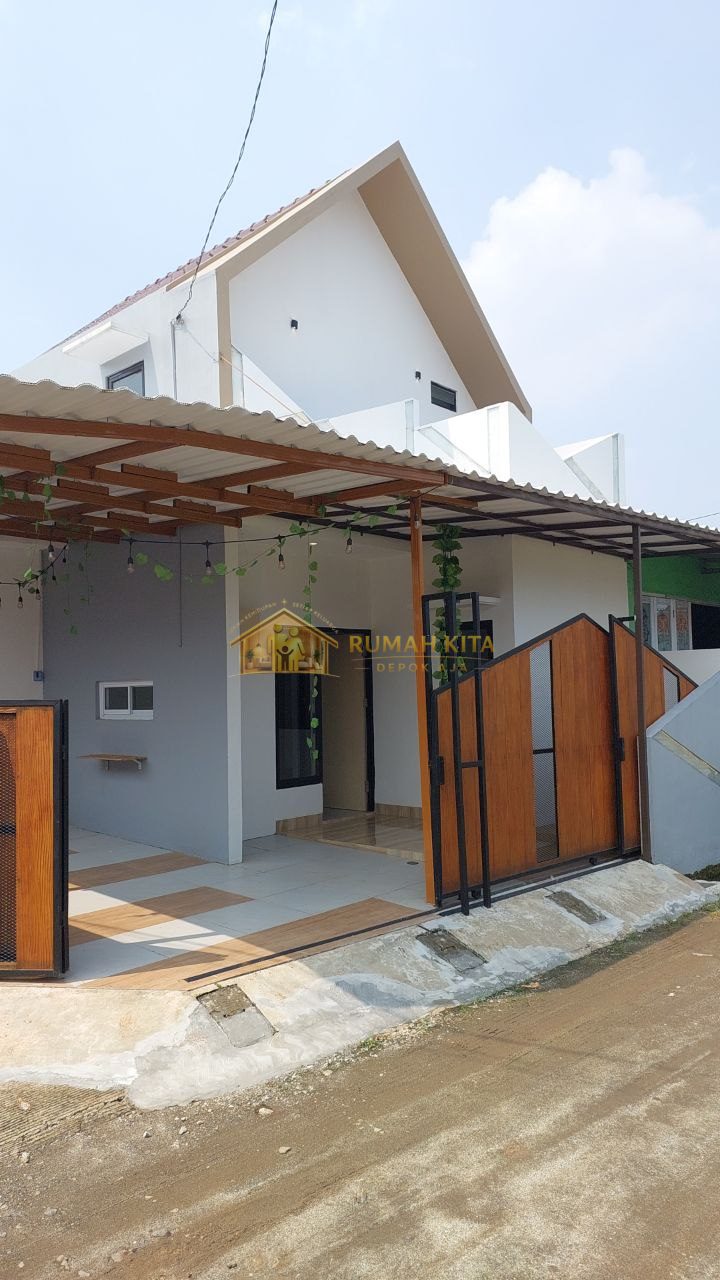 Fasad Rumah Dekat Pintu Tol Limo Depok