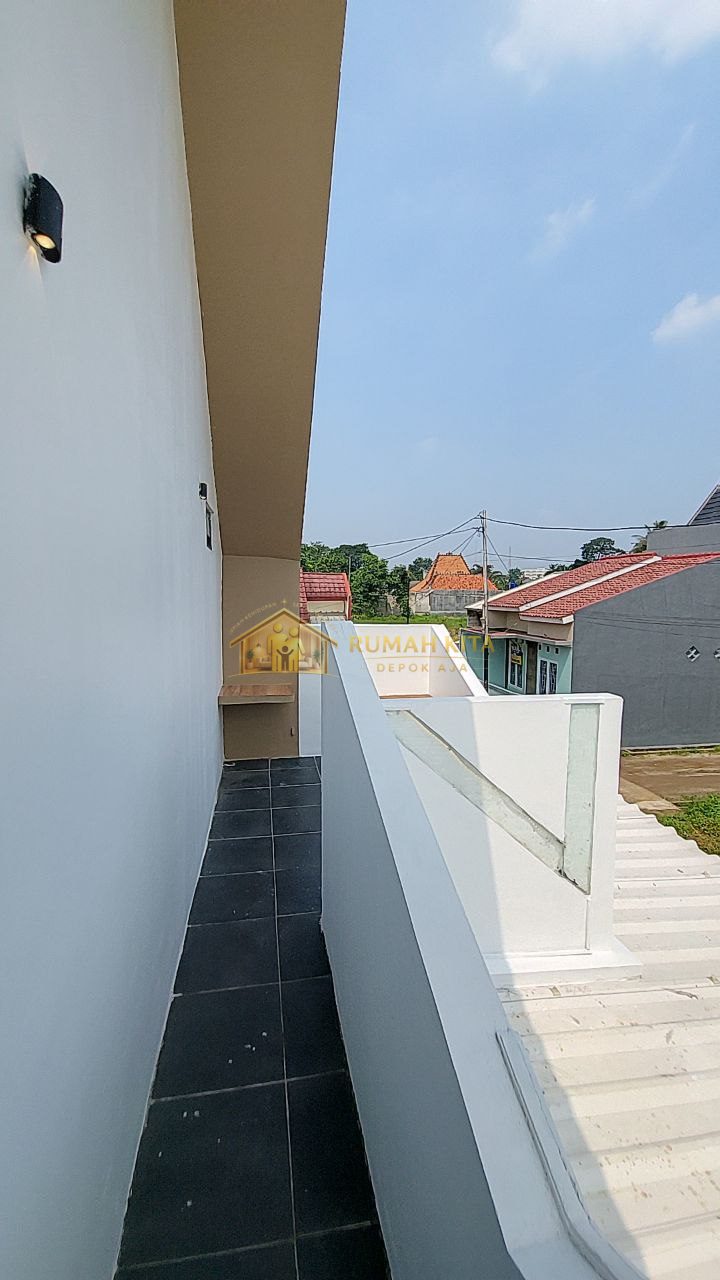 Area Laundry Rumah Dekat Pintu Tol Limo Depok
