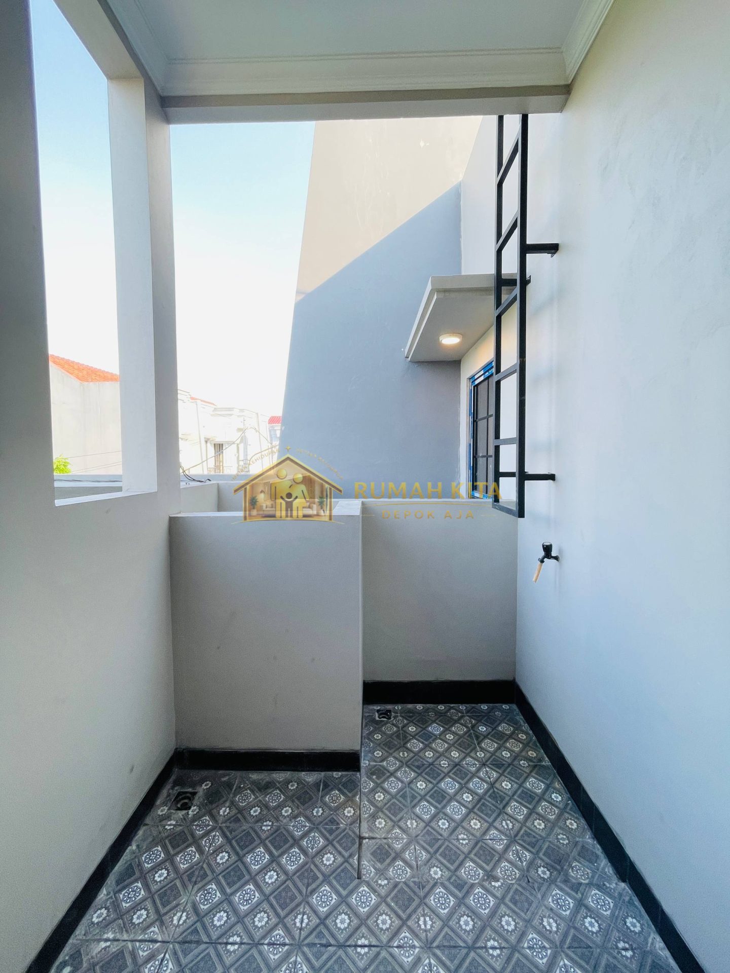 Area Laundry Rumah 2 Lantai Mewah Luxury Siap Huni di Sukmajaya Depok