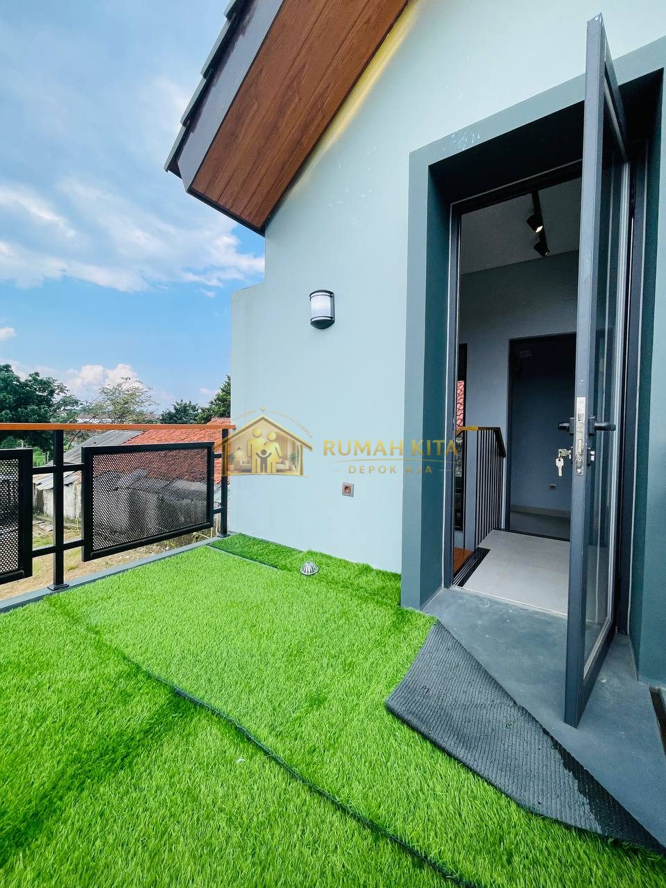 Rooftop Rumah Furnish Dekat Pintu Tol Sawangan Depok