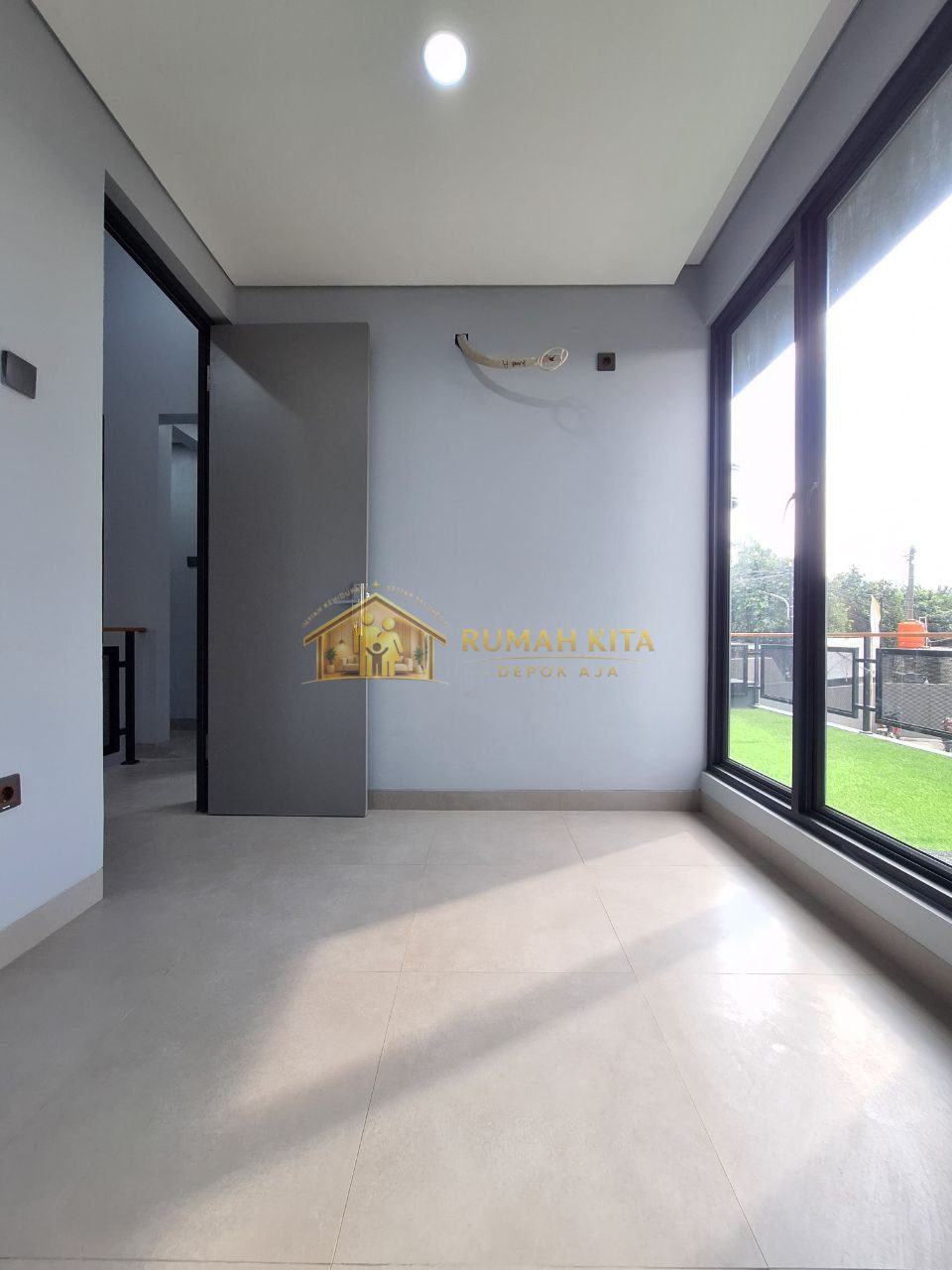 Kamar Tidur Rumah Furnish Dekat Pintu Tol Sawangan Depok