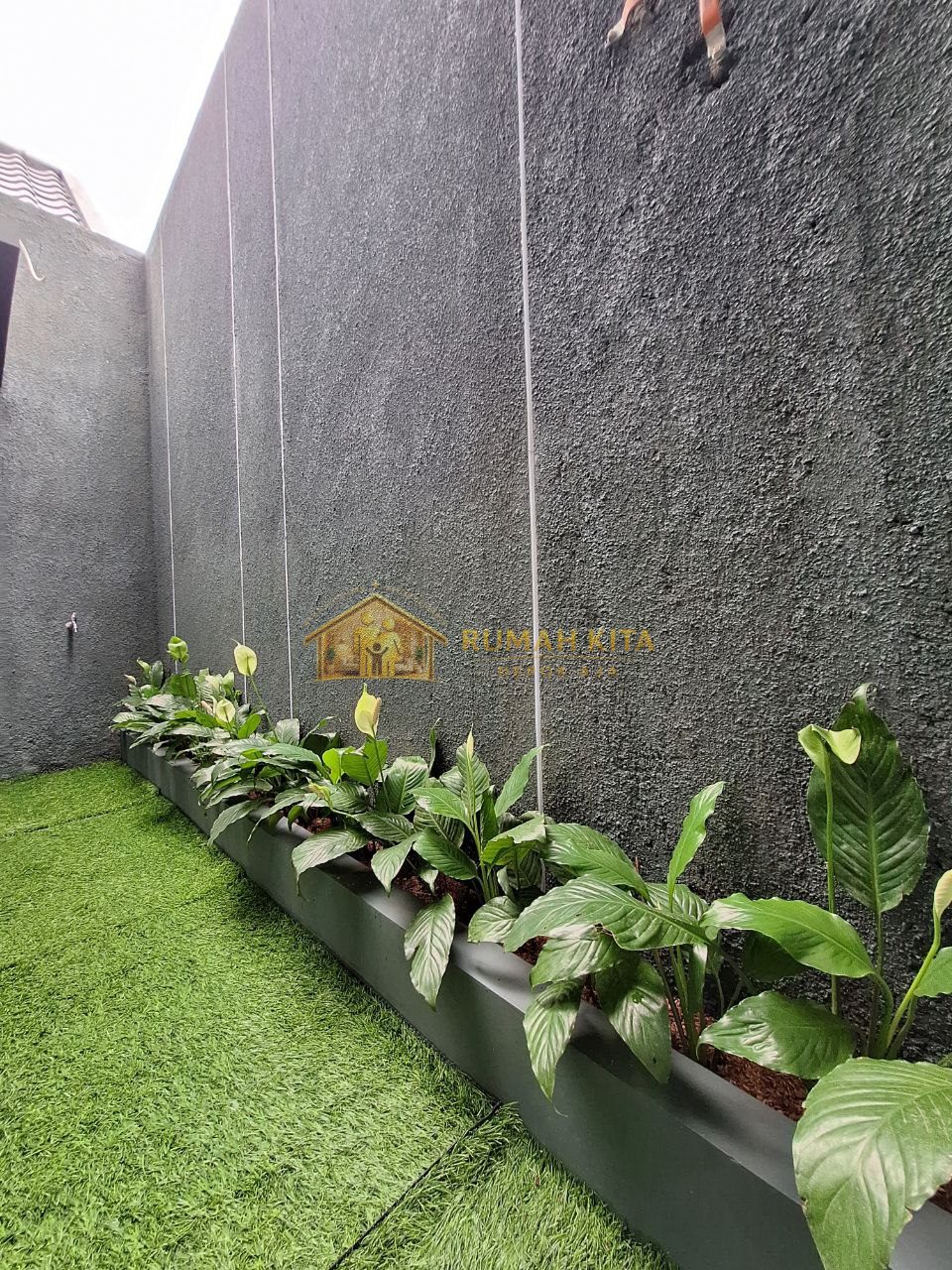 Taman Rumah Furnish Dekat Pintu Tol Sawangan Depok
