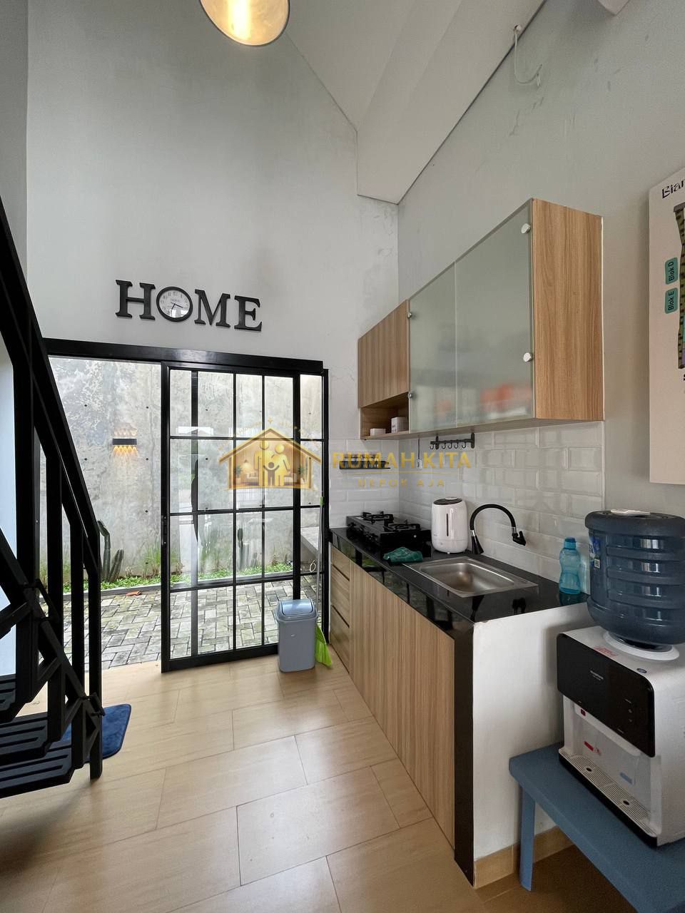 Dapur Rumah 1,5 Lantai Hanya Booking Fee 500 ribu di Sawangan Depok