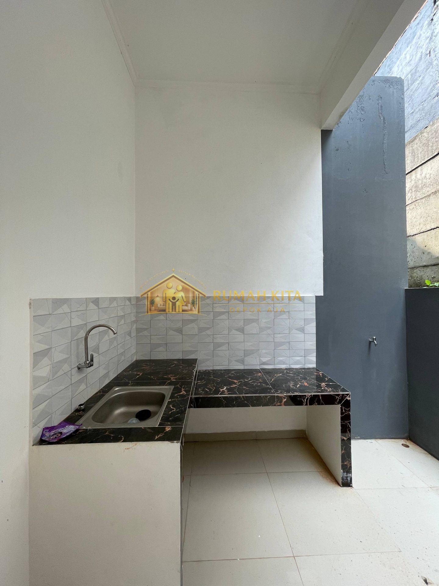 Dapur Rumah Murah Dekat Stasiun Citayam Depok