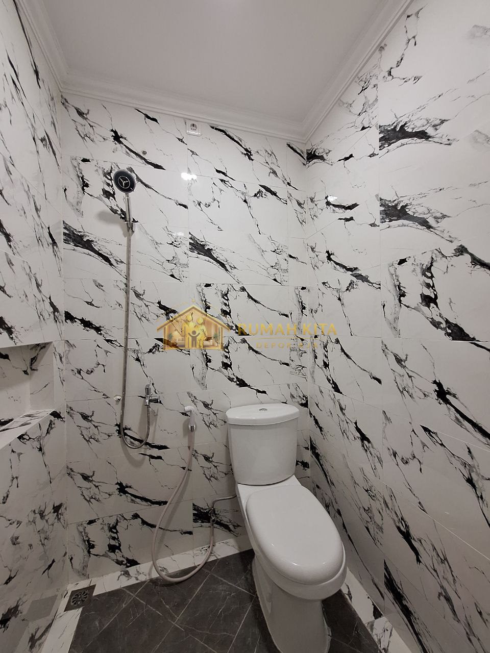 Kamar Mandi Rumah 1 Lantai Dekat Grand Depok City