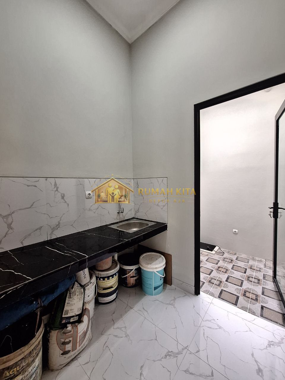 Dapur Rumah 1 Lantai Dekat Grand Depok City