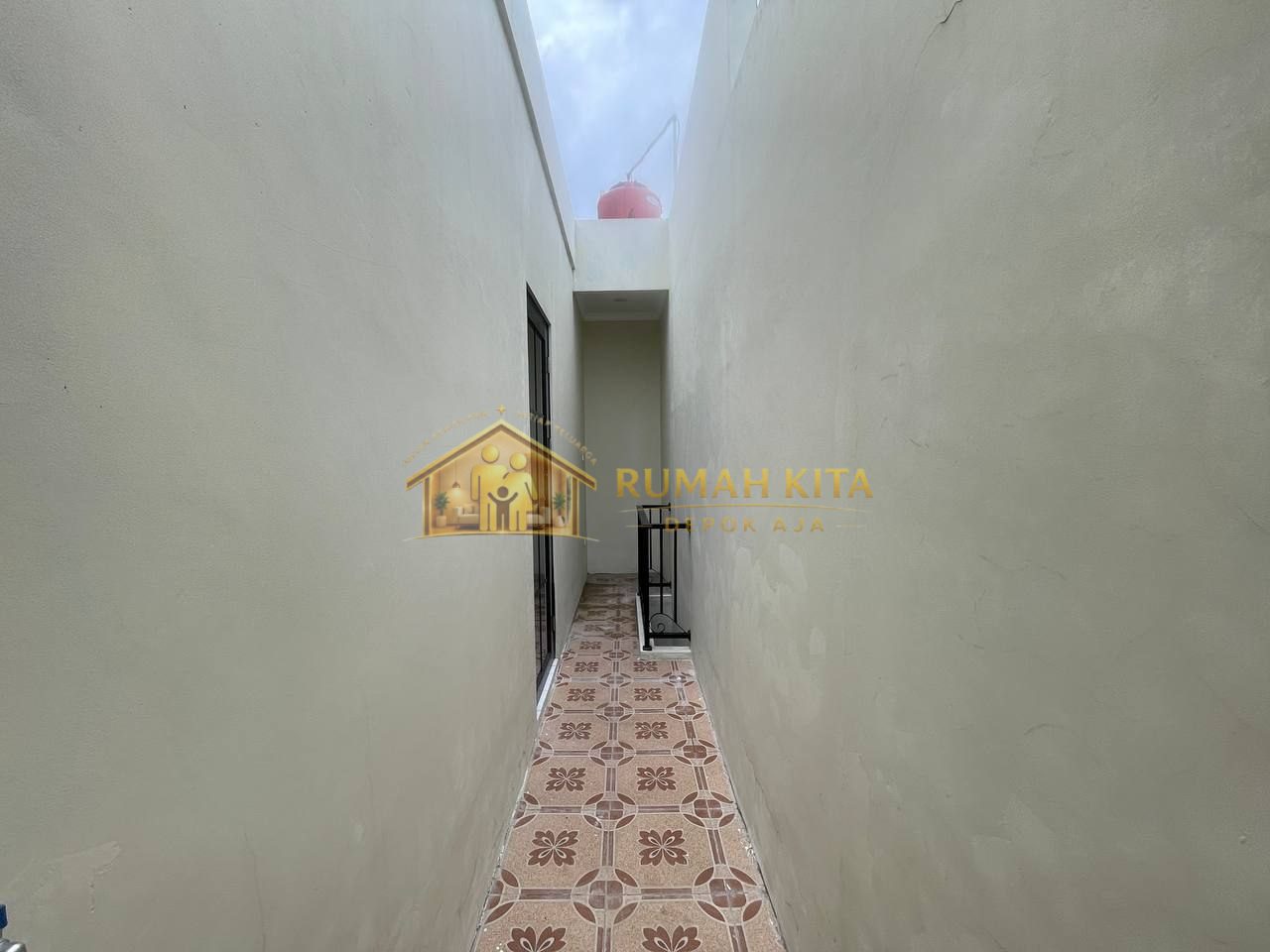 Area Laundry Rumah 2 Lantai Dekat Stasiun Depok Lama di Sukmajaya