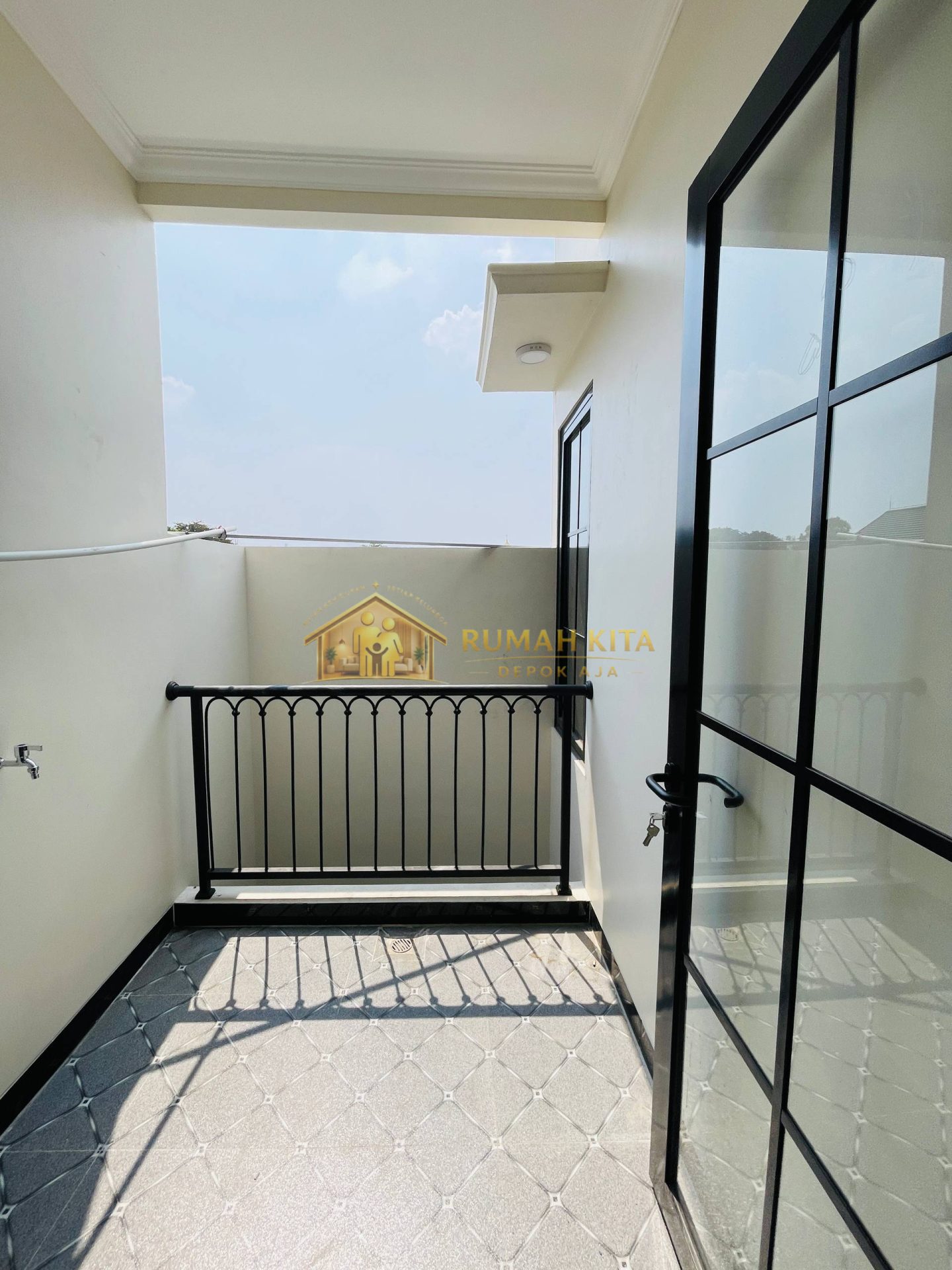 Area Laundry Rumah Dekat Stasiun Depok Lama & Belakang Solaria GDC